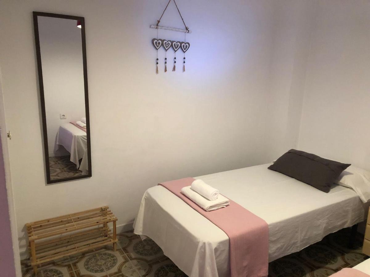 Precioso Apartamento Con Terraza Compartida Apartment Seville Ngoại thất bức ảnh
