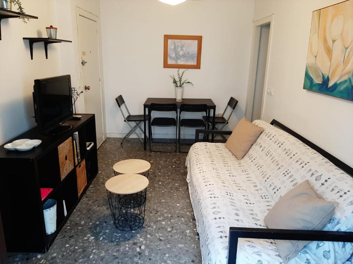 Precioso Apartamento Con Terraza Compartida Apartment Seville Ngoại thất bức ảnh